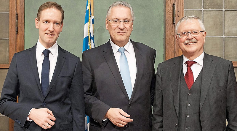 Einf2 Bez tagspraesident 011 DGF ZTG 00 221116 w