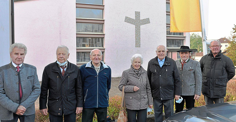 2020 10 18 12 Handwerker beim Bau vor 50 Jahren