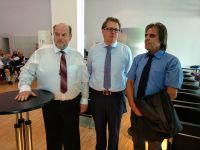 02_Vor_Beginn_-_Sprachwurzelerfinder_Sepp_Obermeier_Preistraeger_Dr_Richard_Loibl_Laudator_Prof_Hans-Georg_Hermann