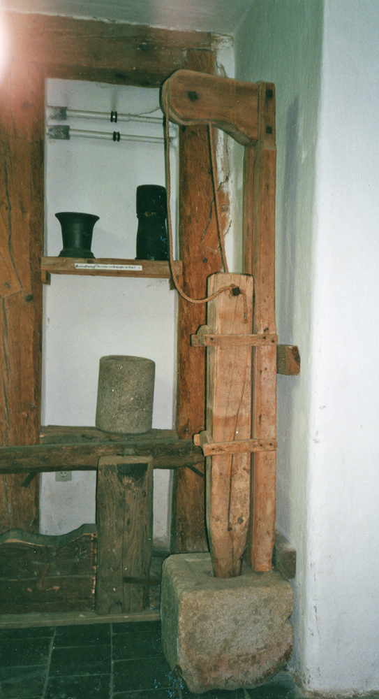 mue breinstampf hoellhaus w