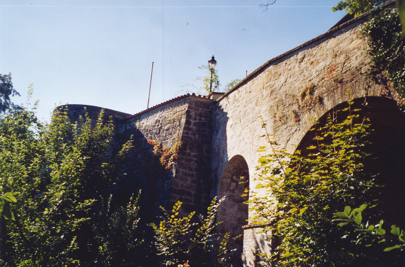 b08_steinbr