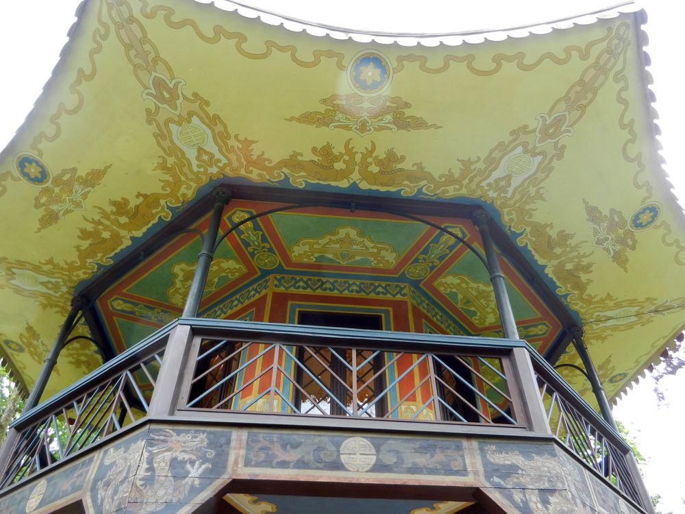 12 chinesischer turm
