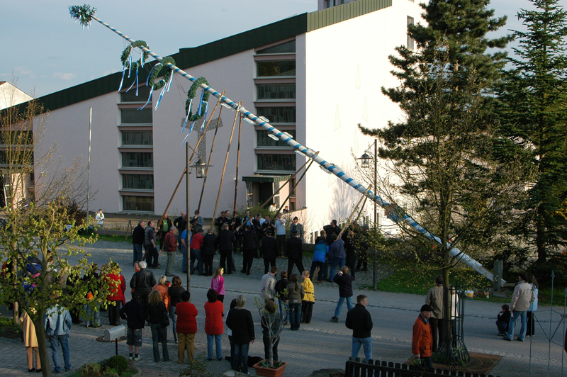 01 maibaum 2005 kl
