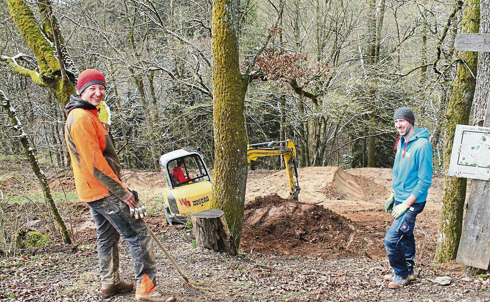 2022 04 09 Skiclub saniert Bikepark 2